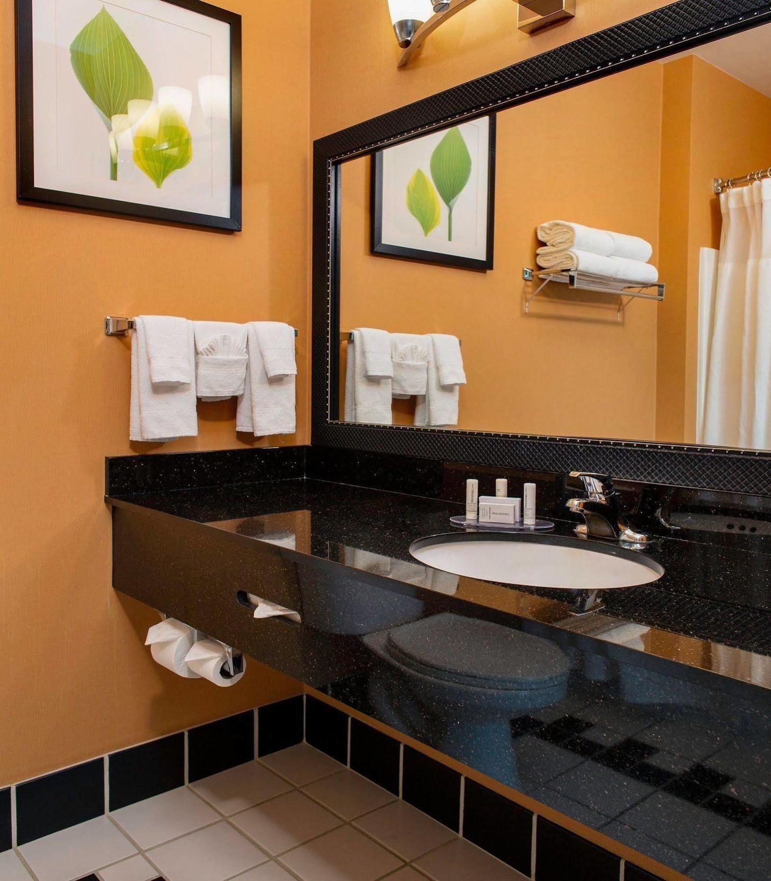 Fairfield Inn And Suites Santa Rosa Sebastopol Extérieur photo